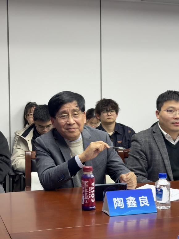 5ED8299C0AD4185E71484B1A162_F81CD49A_C37A