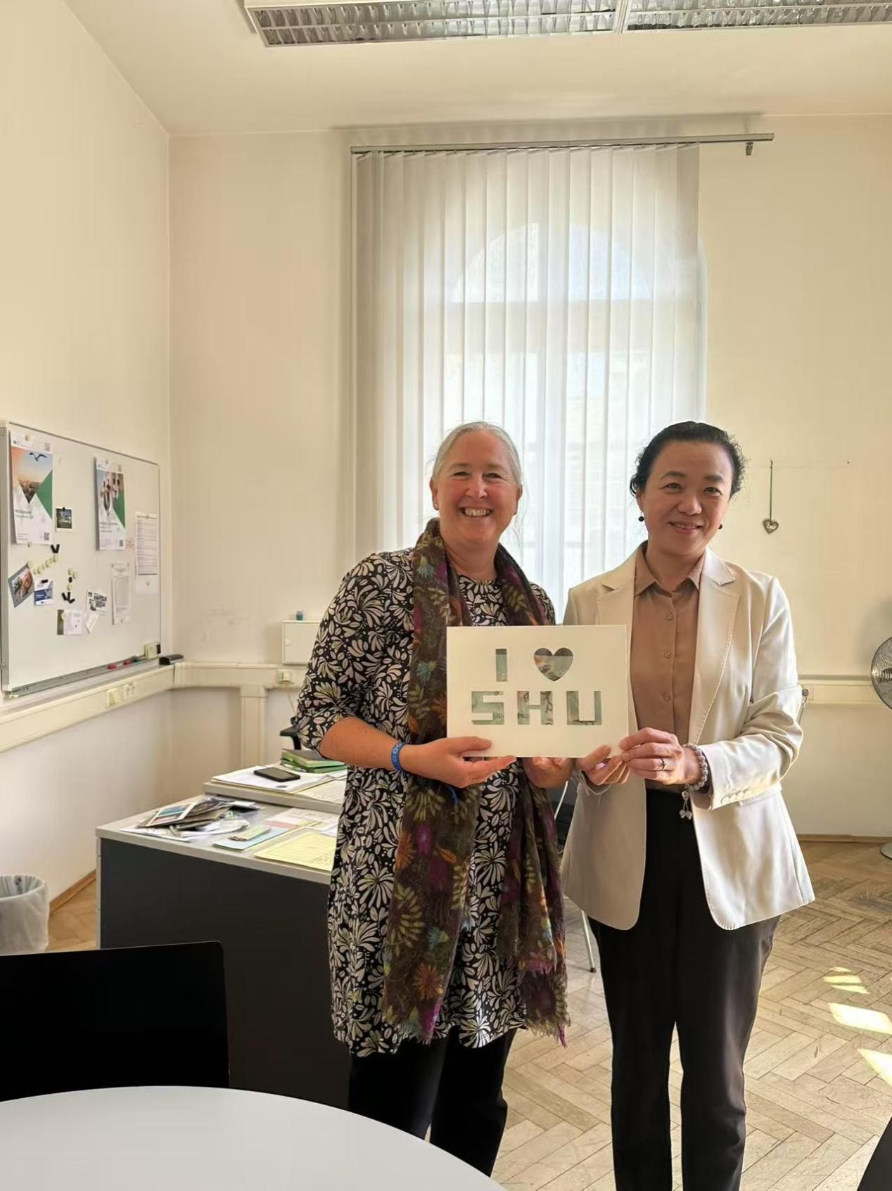 ABC714B10E3D454EFC936CFC40D_7A5723D2_34506