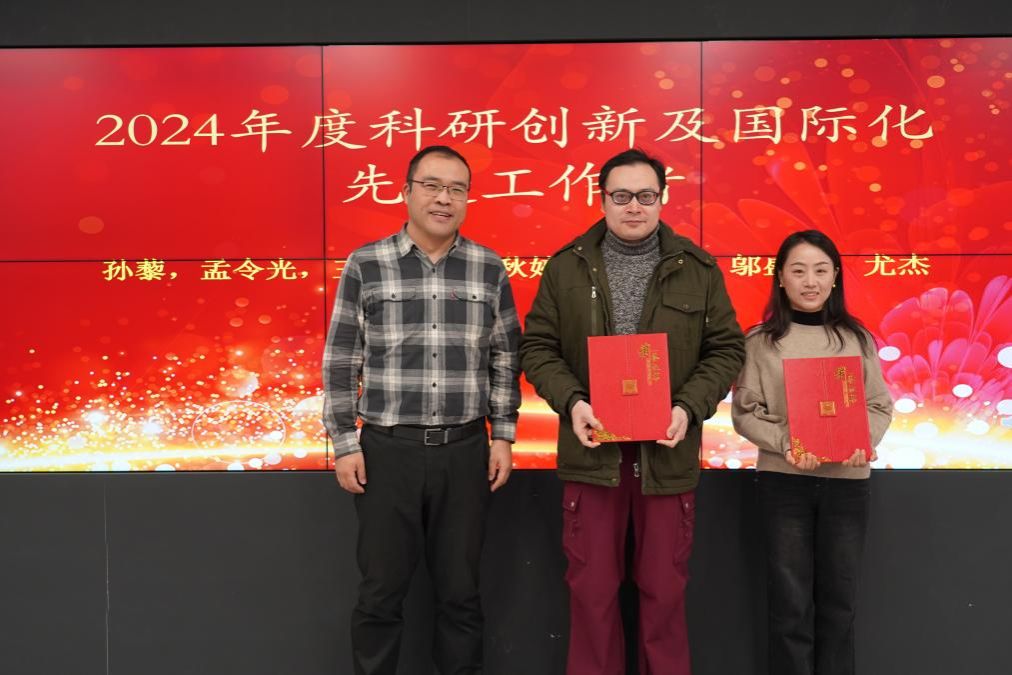 D7B747BE0E3BC2B57B957513136_7C666D07_14E98