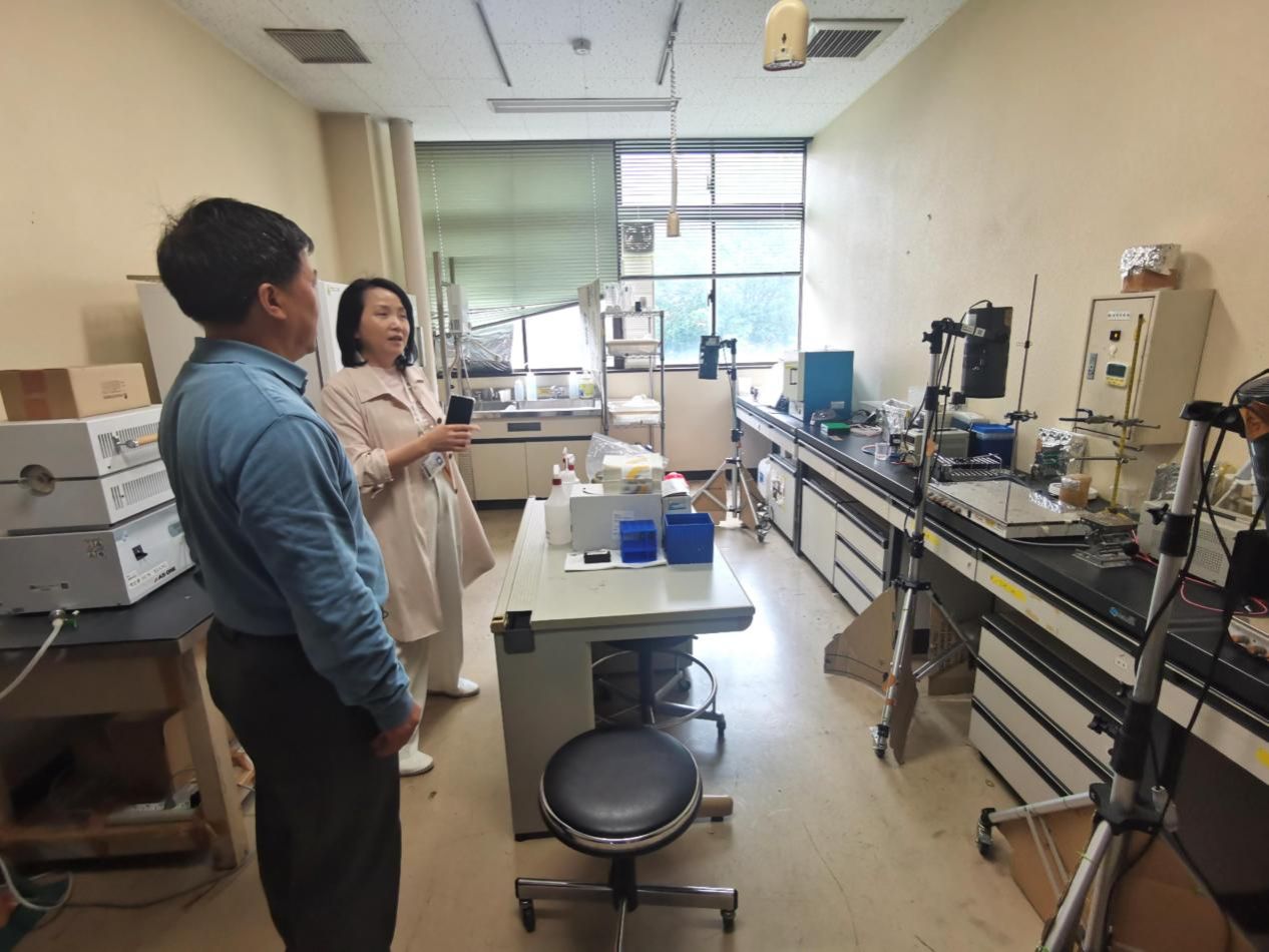 5E0DE6D9B62056EA44CC2D2FC67_AA13834F_2240B